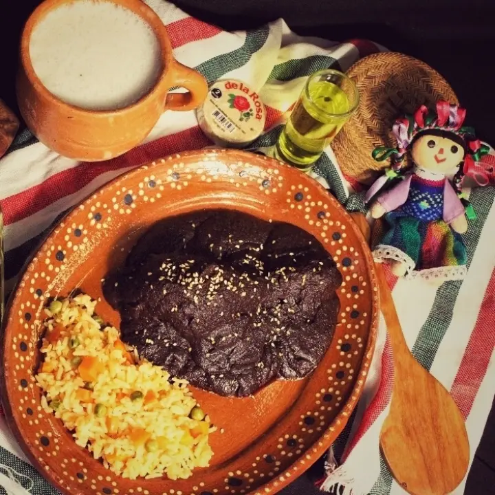 creation thumb for MOLE POBLANO