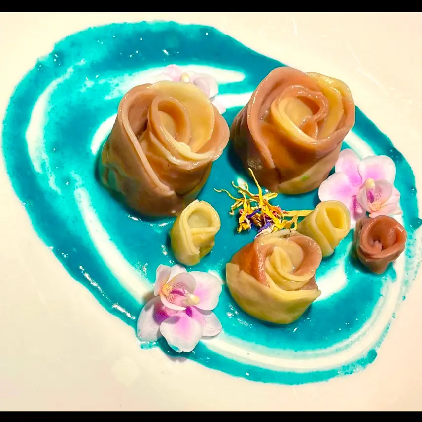 creation thumb for Mushroom Ravioli Roses - Vegan