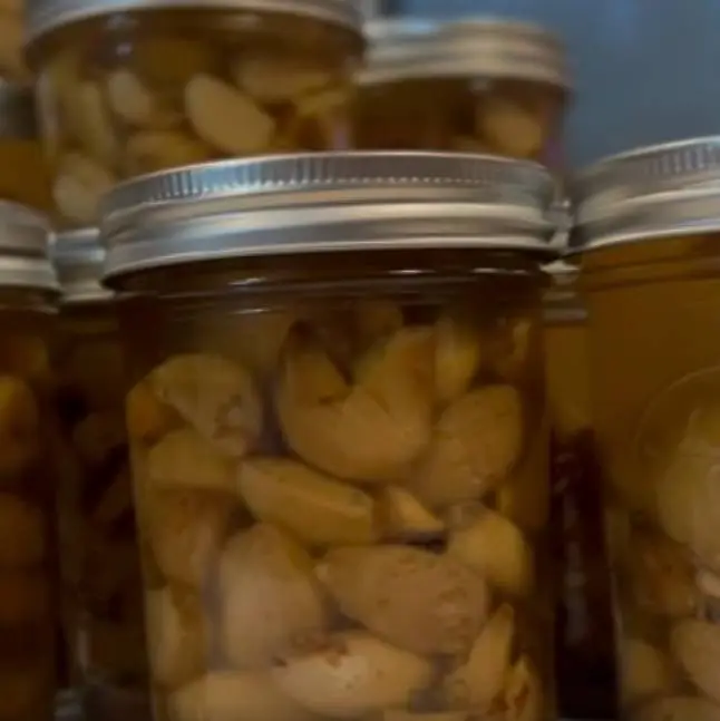 creation thumb for Smoked Garlic Confit