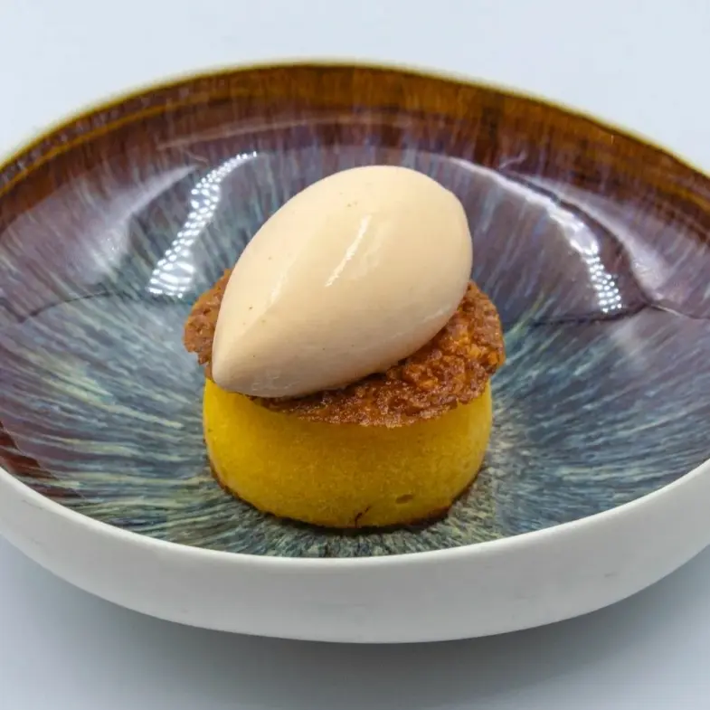 creation thumb for Tarta de limón y lava / Helado de chorizo