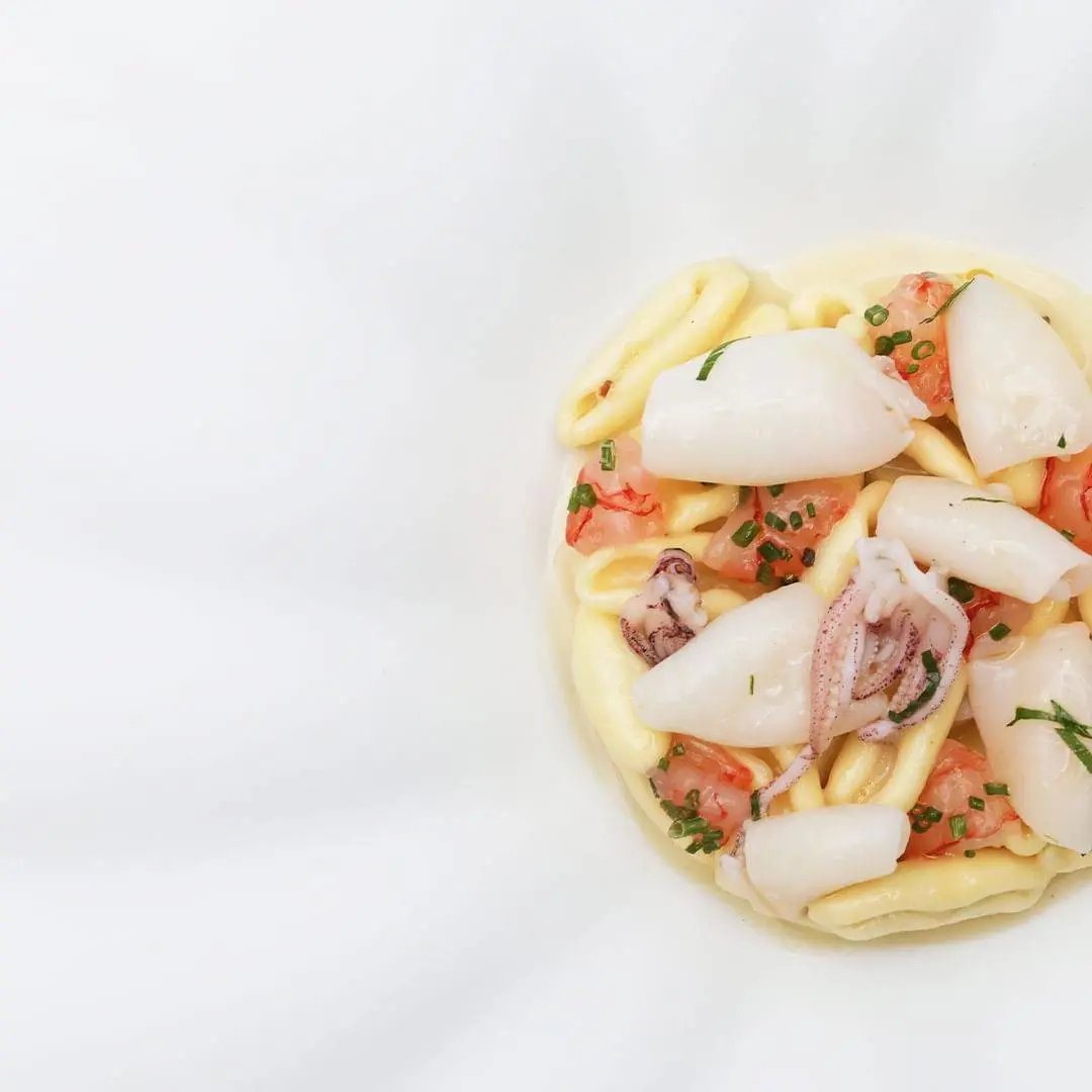 creation thumb for Cavatelli with cheese and pepper, red prawns and marinated baby squid