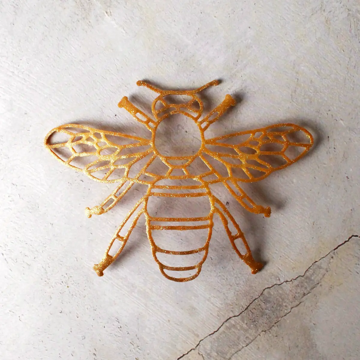 creation thumb for Golden Honey Bee-Tuile