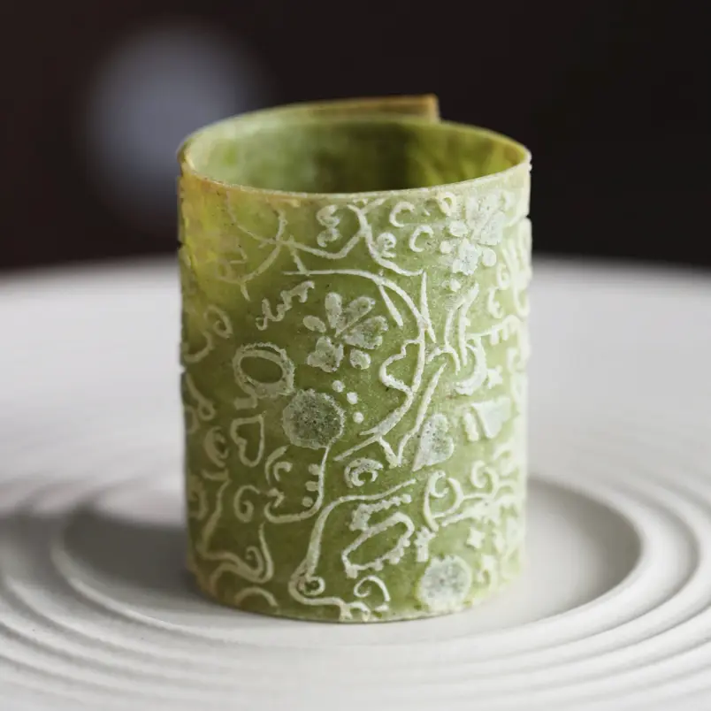 creation thumb for 2 Layers Cylinder Crisp