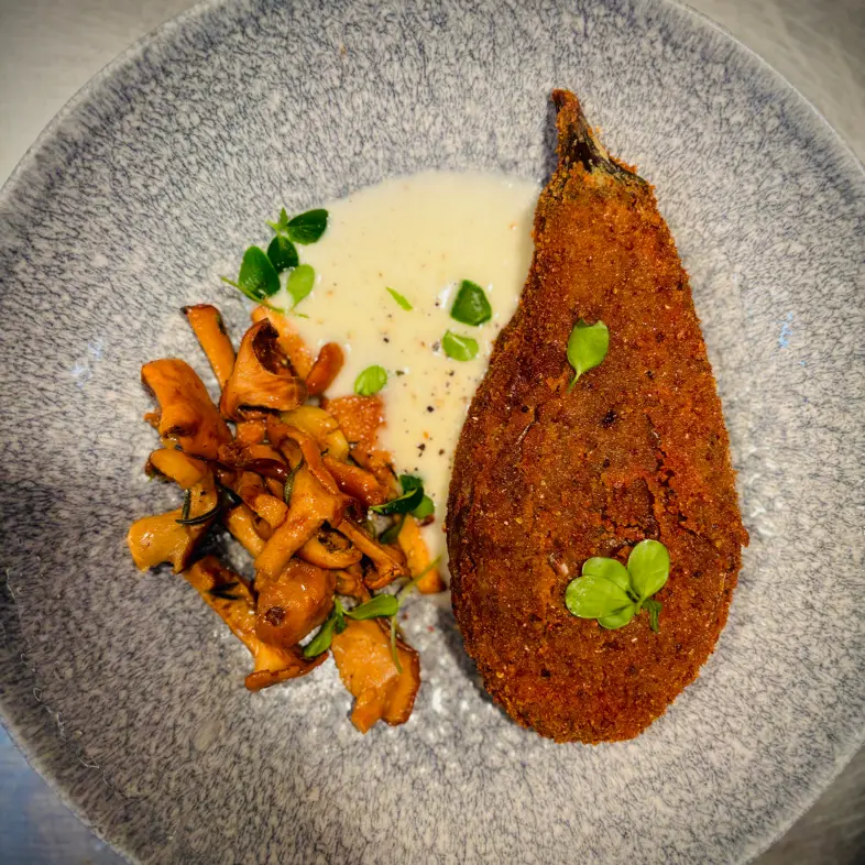 creation thumb for Eggplant cutlet, fontina fondue and pieds mounton