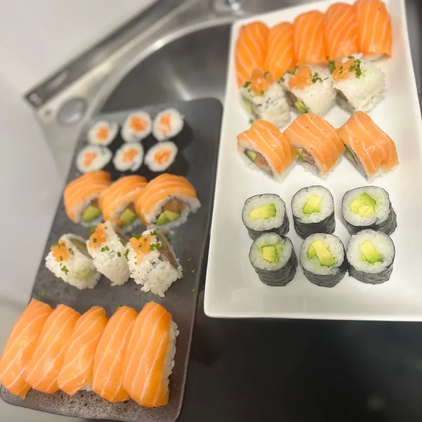 creation thumb for Salmon sushi