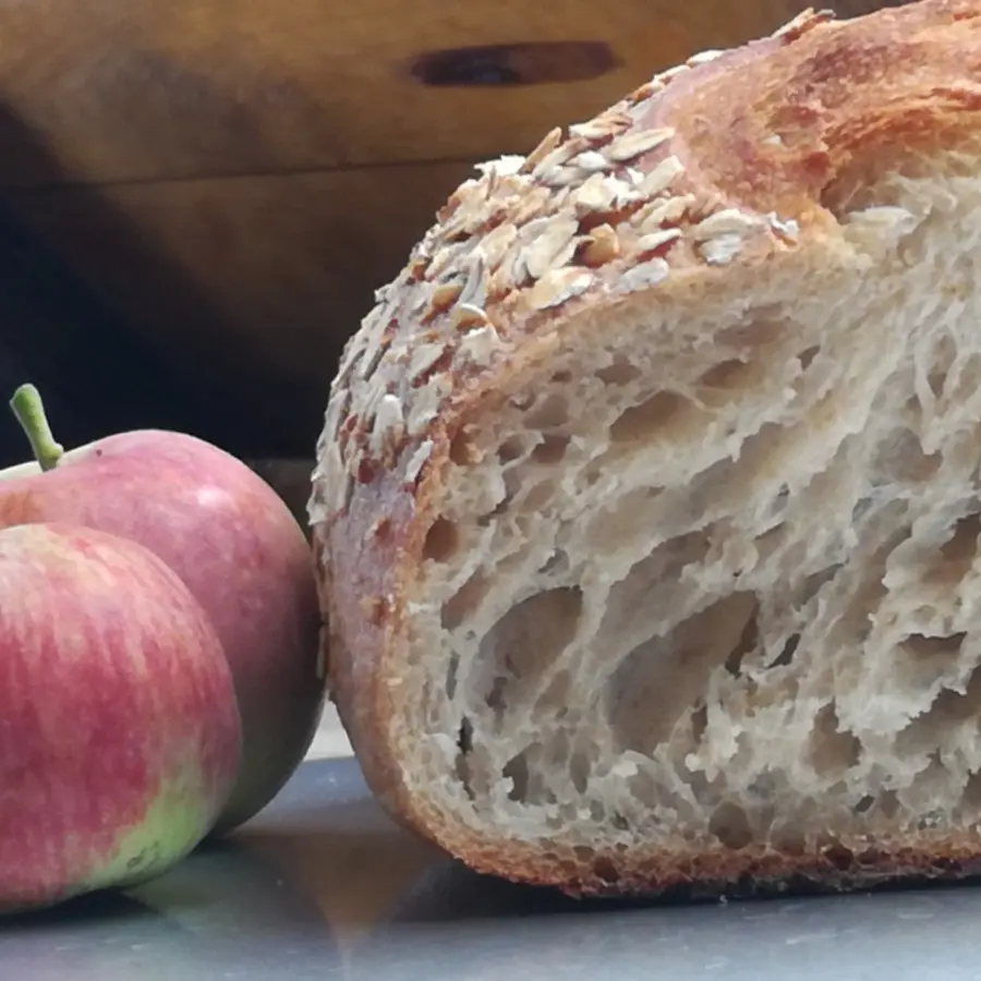 creation thumb for Hafer-Äpfel  Brot😋