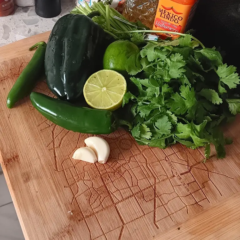 creation thumb for Spicy Cilantro Sauce