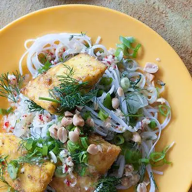 creation thumb for Cha Ca La Vong (Vietnamesischer Kurkuma-Fisch mit Dill