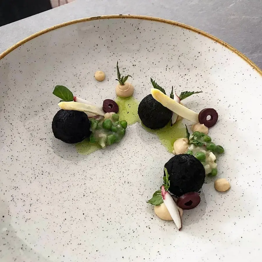 creation thumb for Simpl spring vegetarian dish