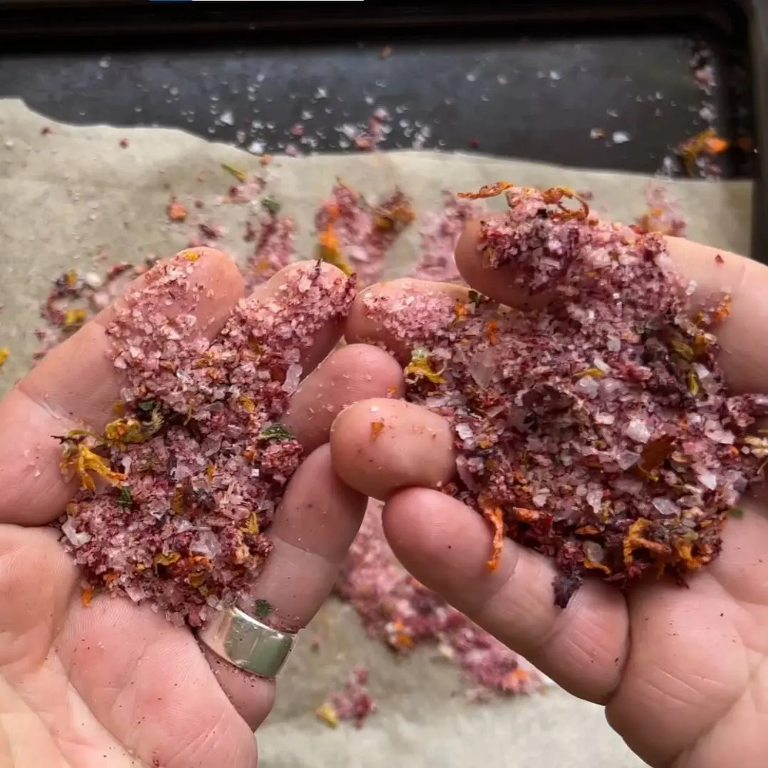 creation thumb for Nasturtium flower salt