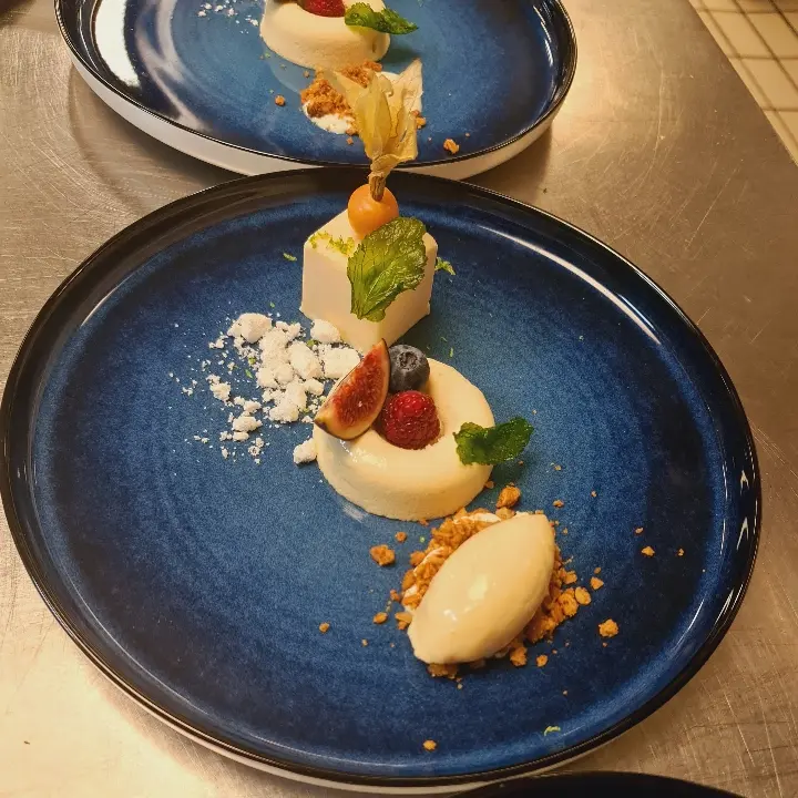 creation thumb for white trio chocolate