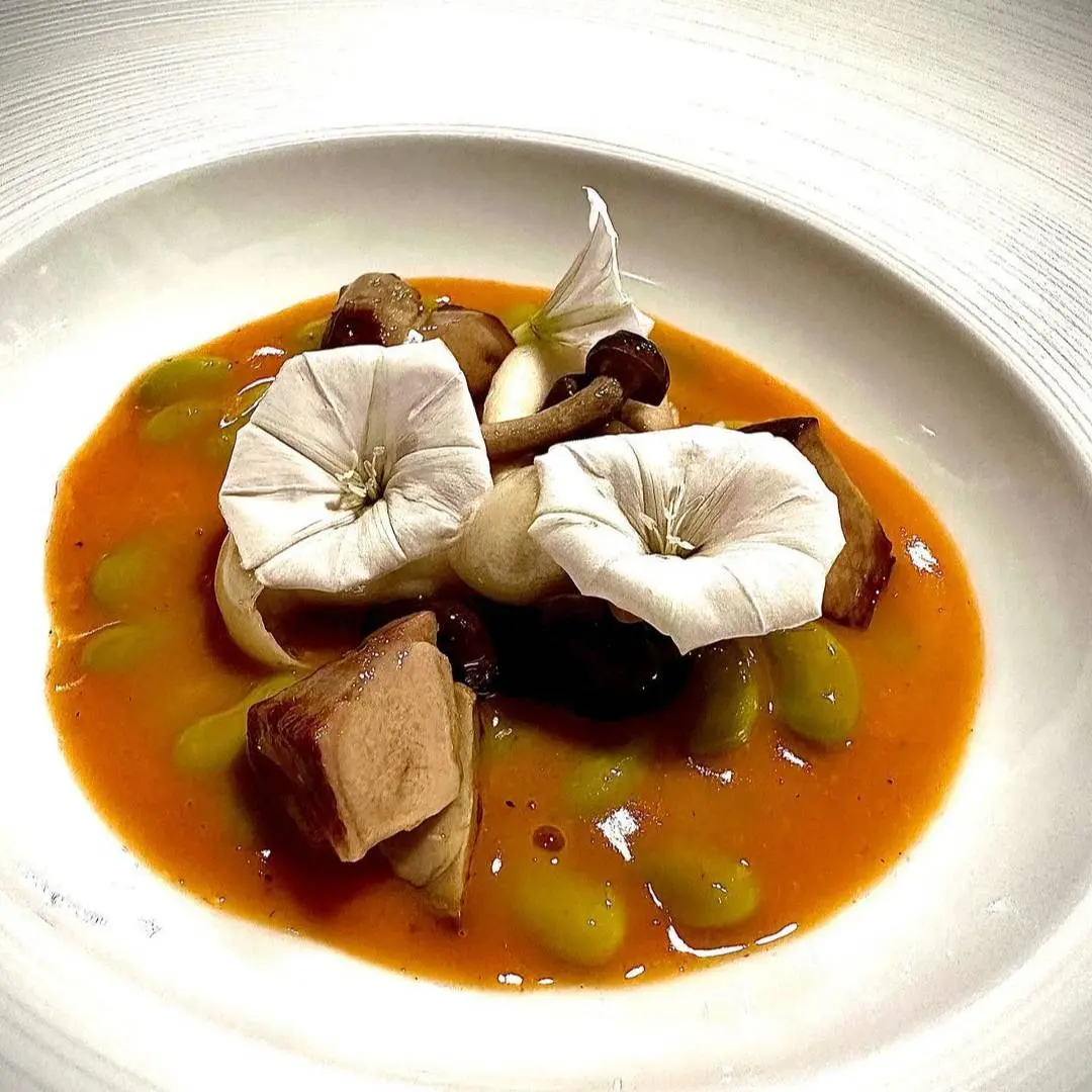 creation thumb for Verdure Verdi in Suquet di Gamberi, Funghi e Foie Gras