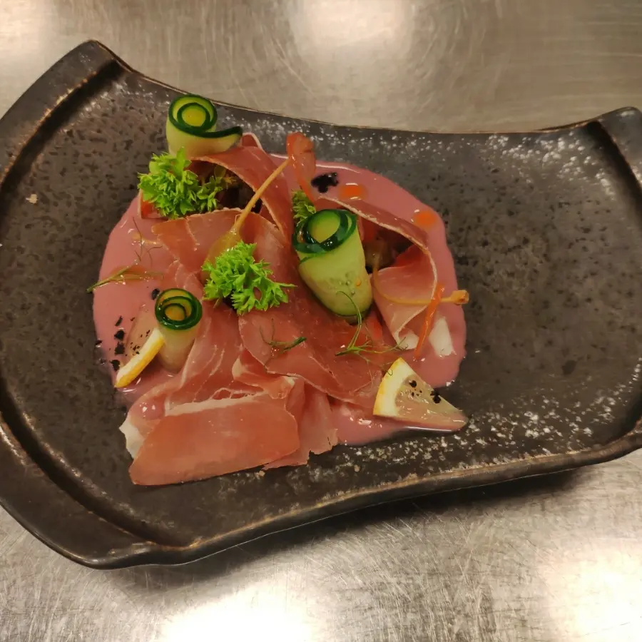 creation thumb for This is parma de caperý