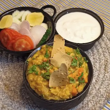 creation thumb for Garlic brown rice khichdi