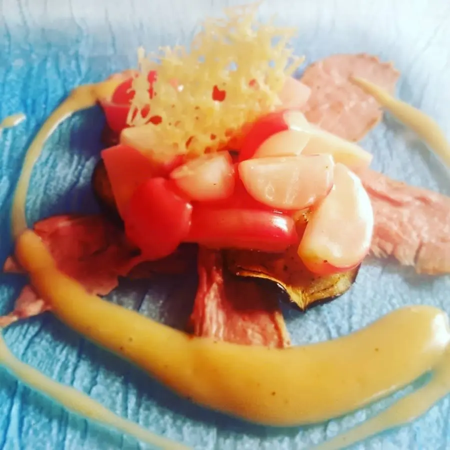 creation thumb for Radischensalat an Himbeerdressing auf Lammhuftstreifen