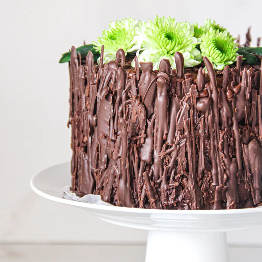 creation thumb for Chocolate bark cake