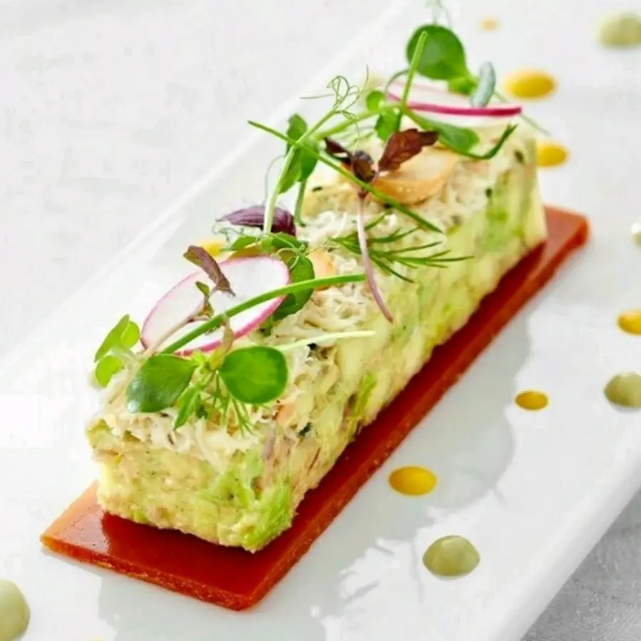 creation thumb for guacamole d'avocat & king crab jelee de tomate