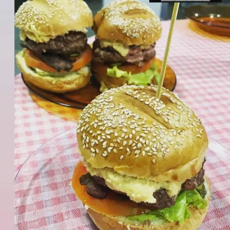 creation thumb for Hamburger.