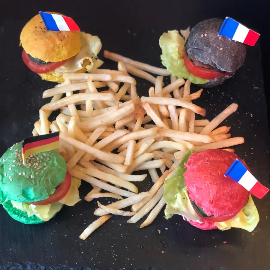 creation thumb for Gourmet mini burger