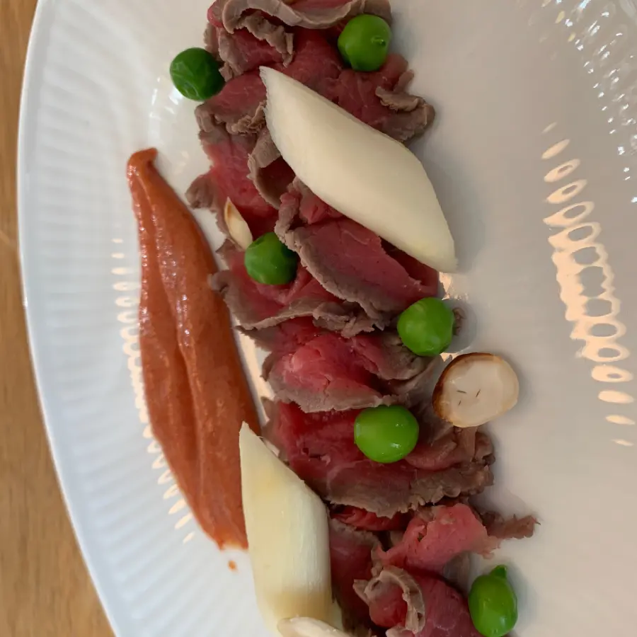 creation thumb for Salted beef with white asparagus, peas and hazelnut