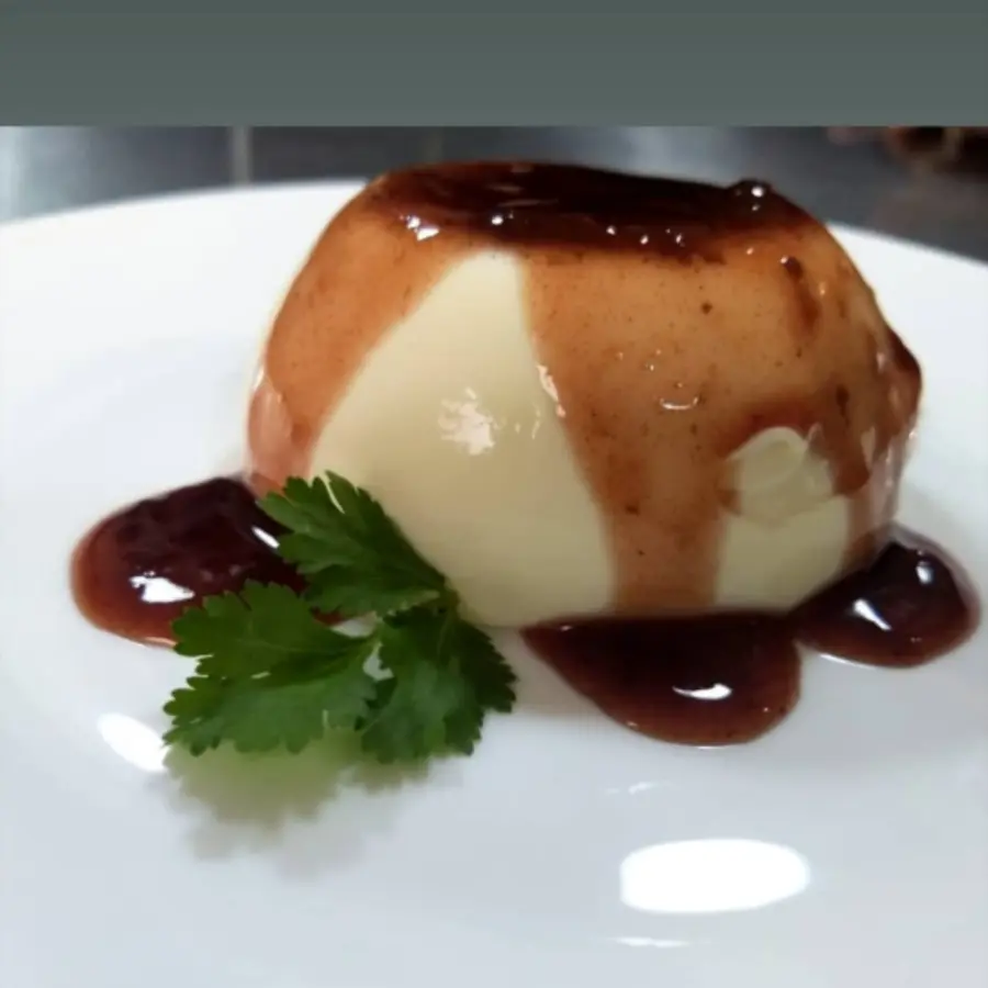 creation thumb for Panna cota vainilla con salsa de vino