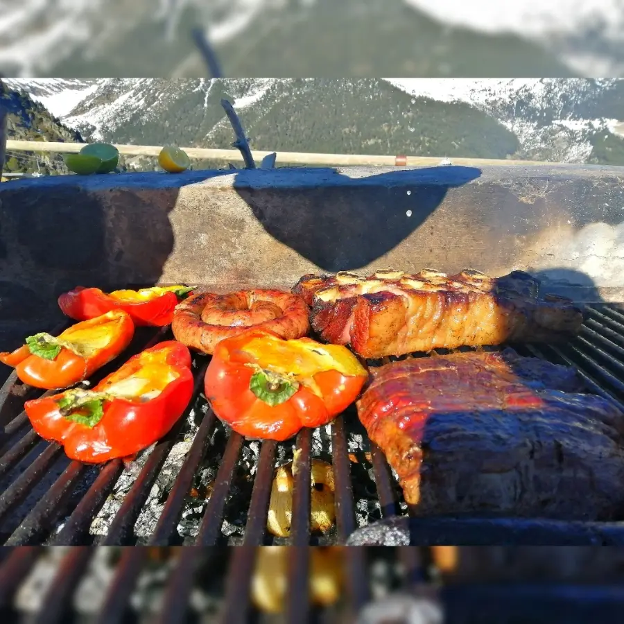 creation thumb for Asado en la montaña 🏞️⛰️