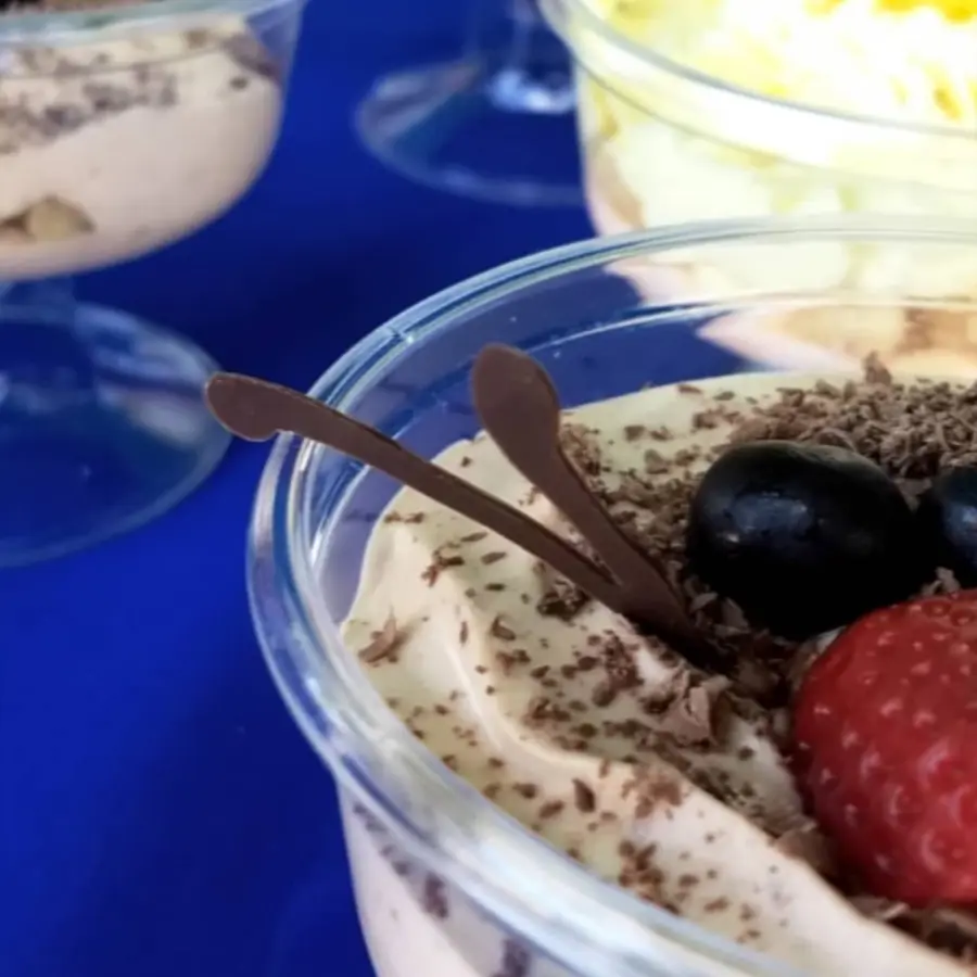 creation thumb for Mousse de café con frutos