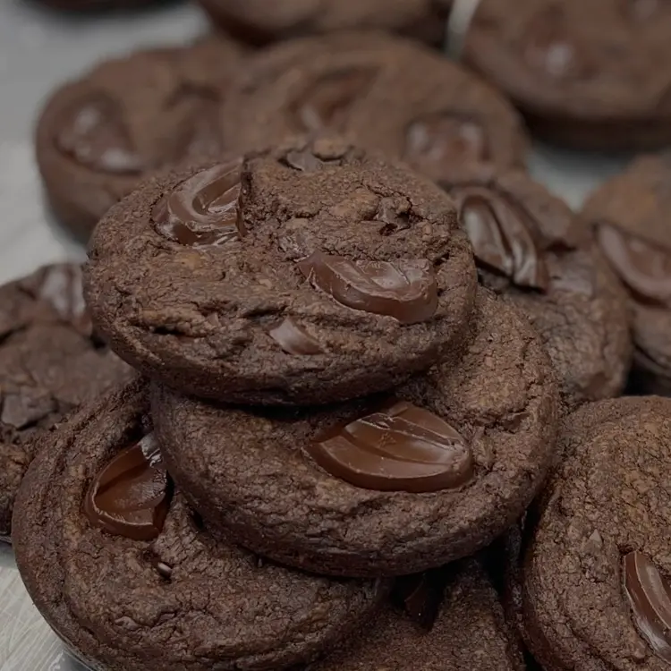 creation thumb for Double chocolate chips cookies
