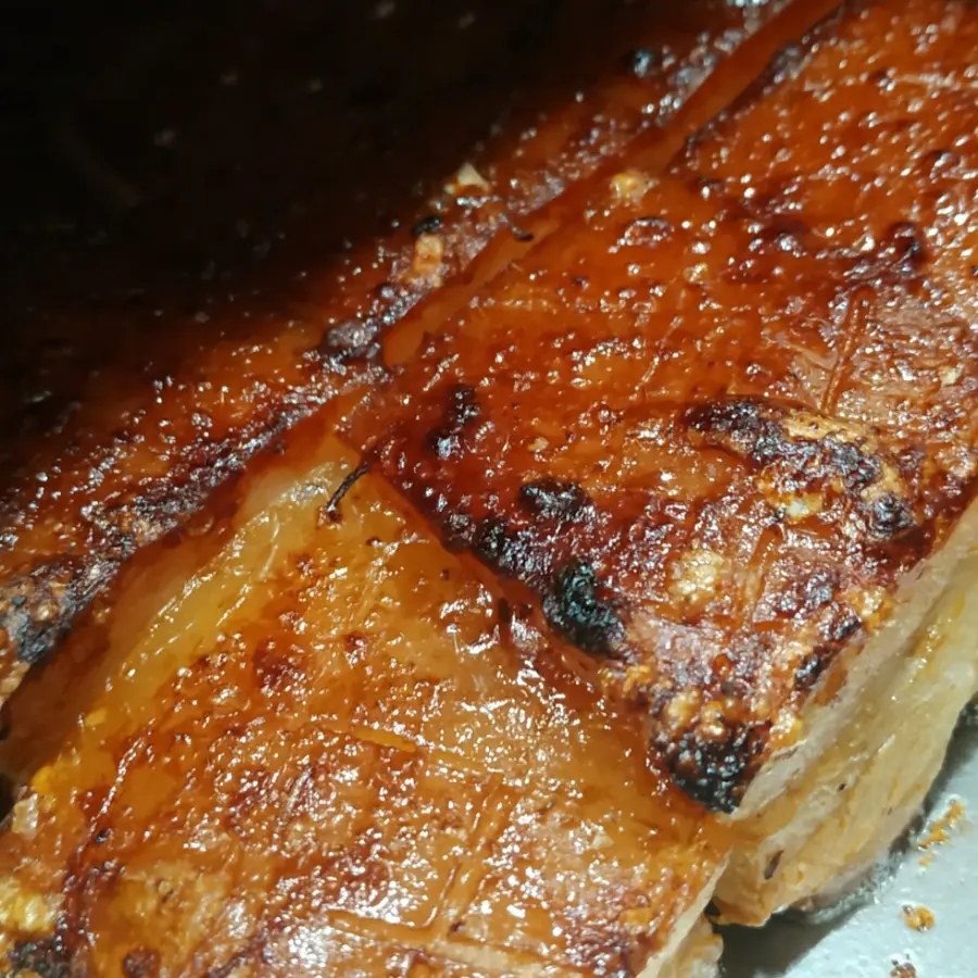 creation thumb for Cured and low temperature pork belly (result)