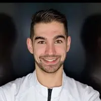 Nawid Wolters