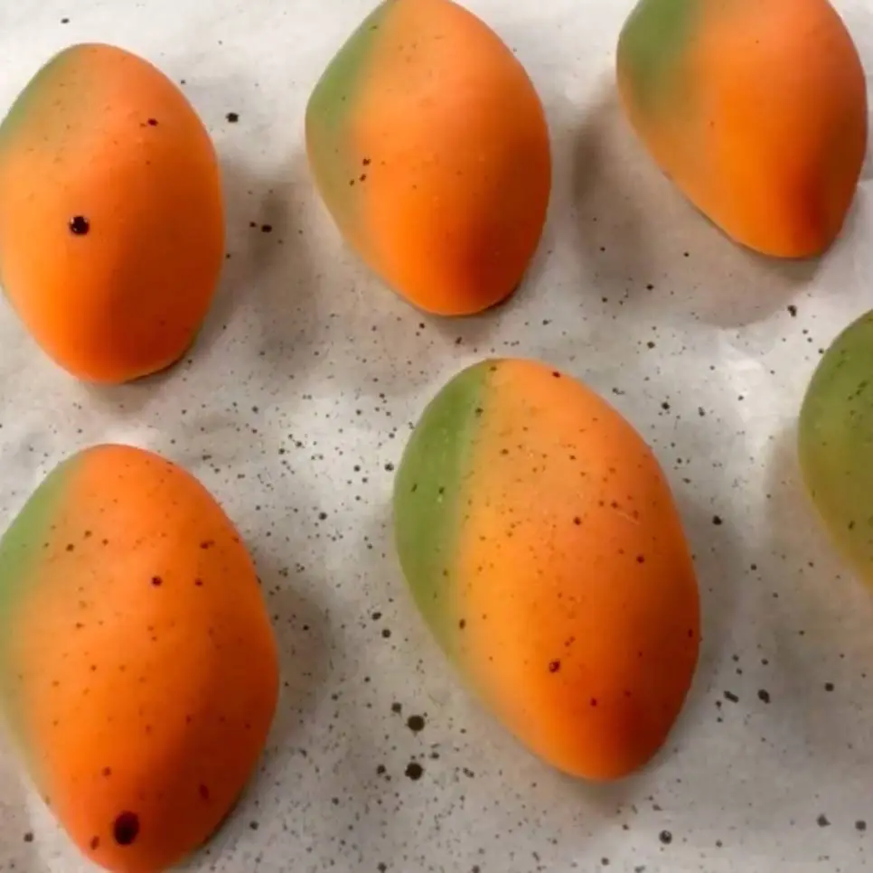 creation thumb for Mango Cake