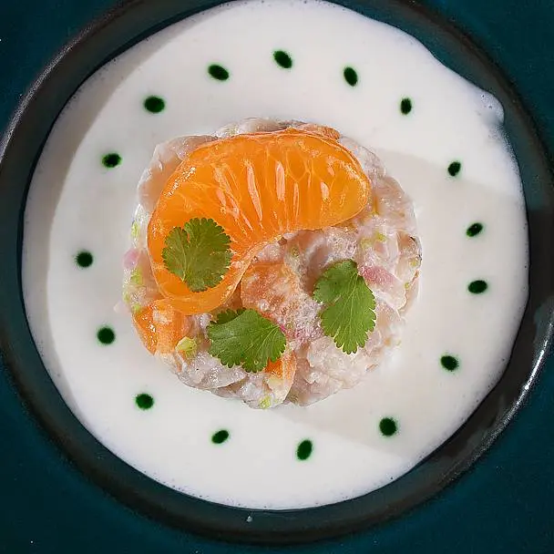 creation thumb for Seebarsch- und Mandarinen-Ceviche mit Kokosmilch und Korianderöl