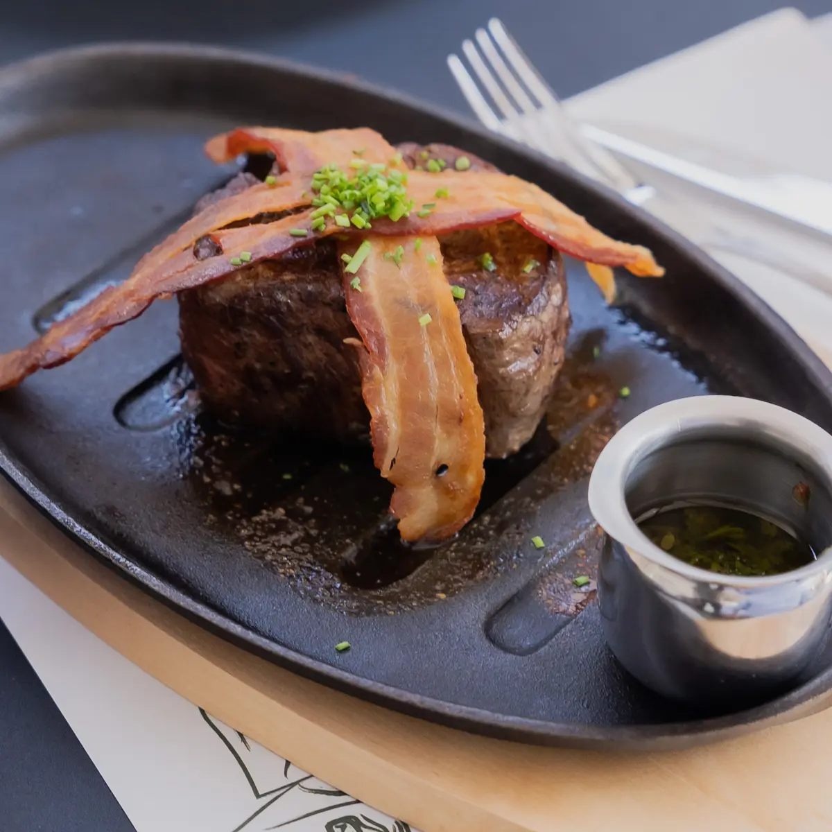 creation thumb for Filete Migñon con Salsas