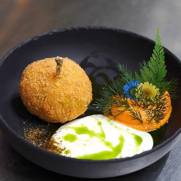 creation thumb for Chicken Kiev Cutlets with Carrot Mouse