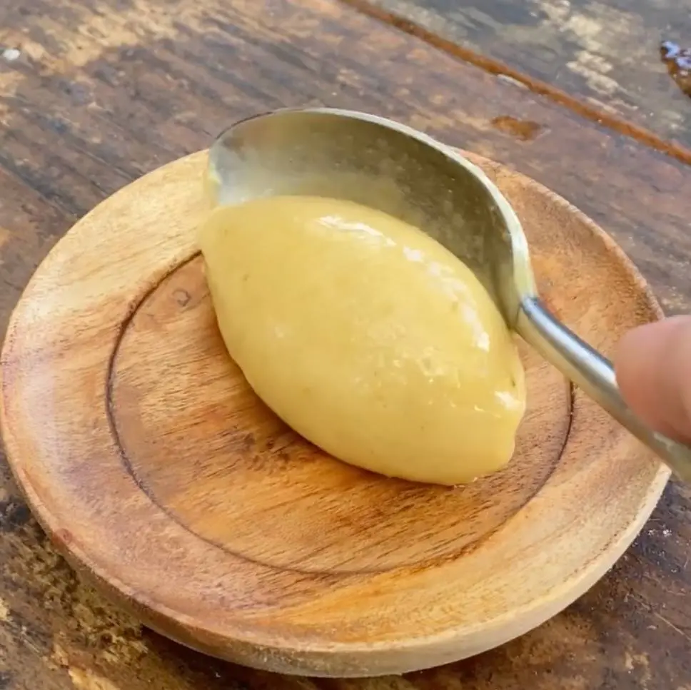 creation thumb for Burro di Miso con Cipolle Caramellate