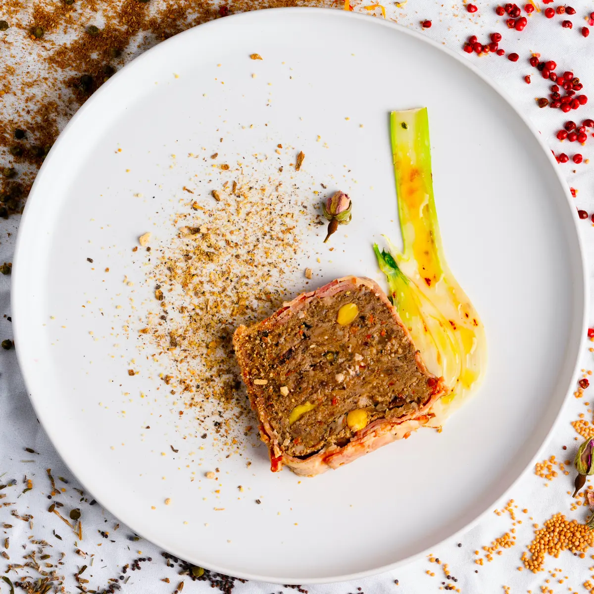 creation thumb for Pâté de Campagne • Crumble de Porcini • Fenouil Caramélisé.