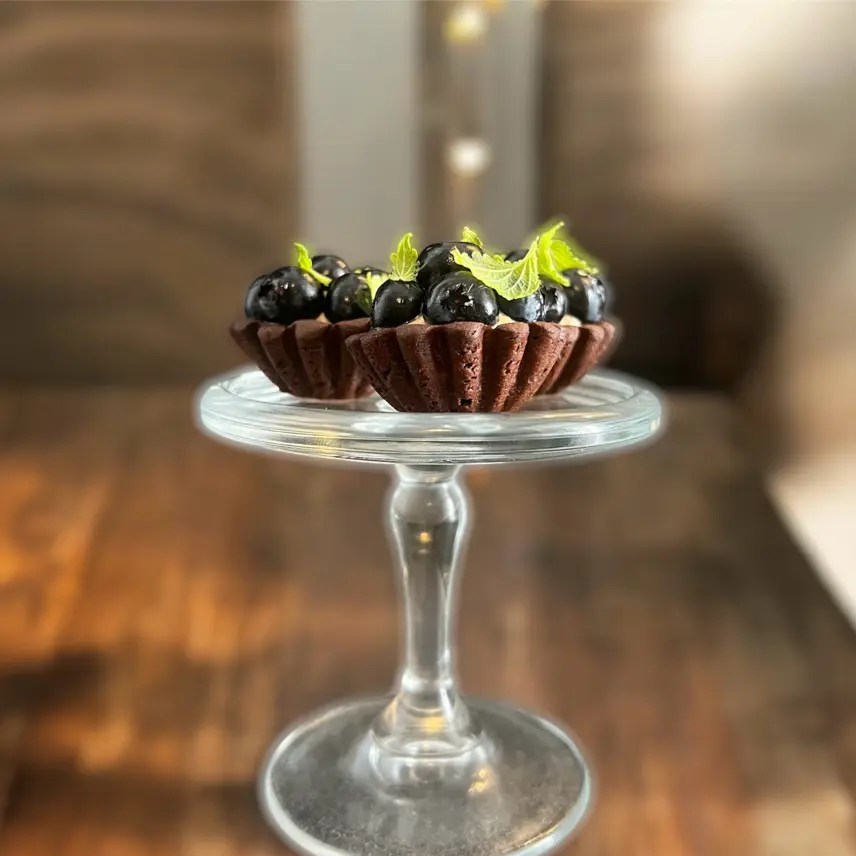 creation thumb for Chocolate-Chili Tartlet with Hazelnut Cream & Black Currants