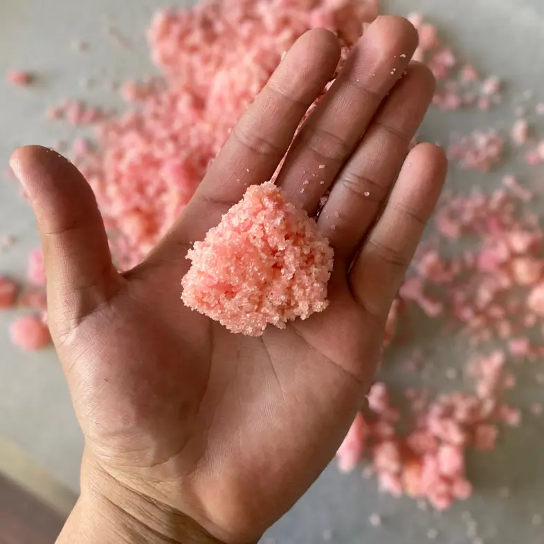 creation thumb for White Chocolate edible rock