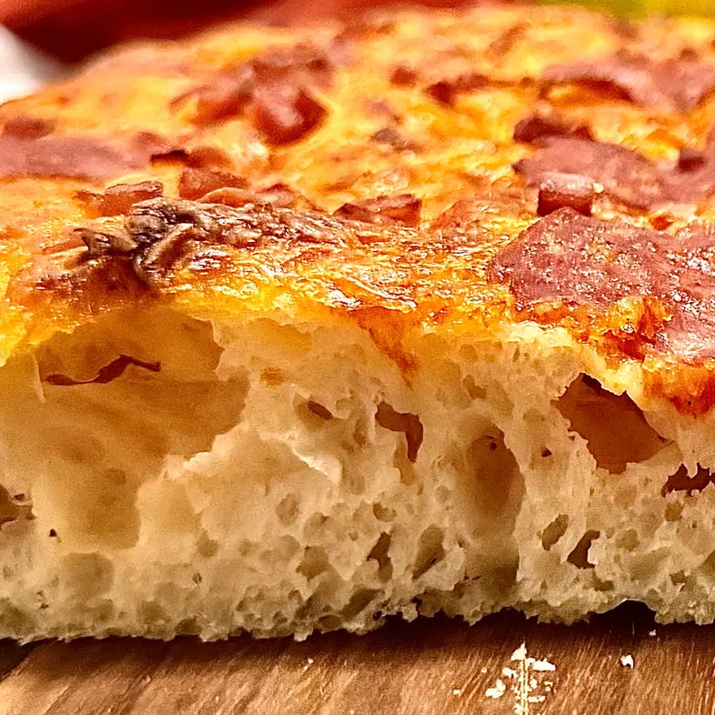 creation thumb for Sourdough Focaccia Pizza