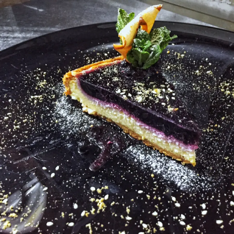 creation thumb for New york cheesecake with blueberries.