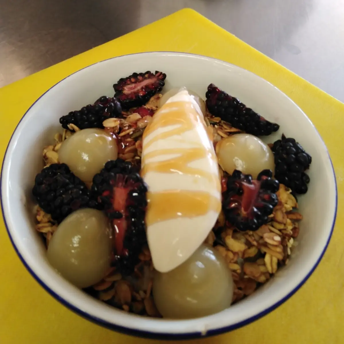 creation thumb for Porrage with fresh berries, homemade granola and apple puree.