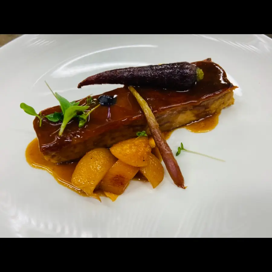 creation thumb for Suckling pig terrine - apricot - vainilla - baby carrot - demi glace
