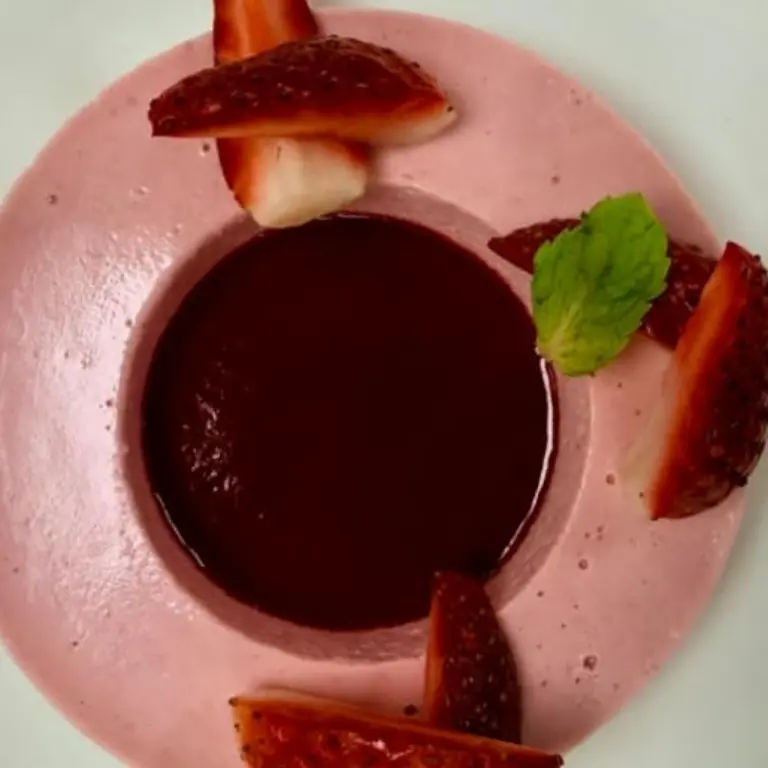creation thumb for Strawberry 🍓 Panna Cotta