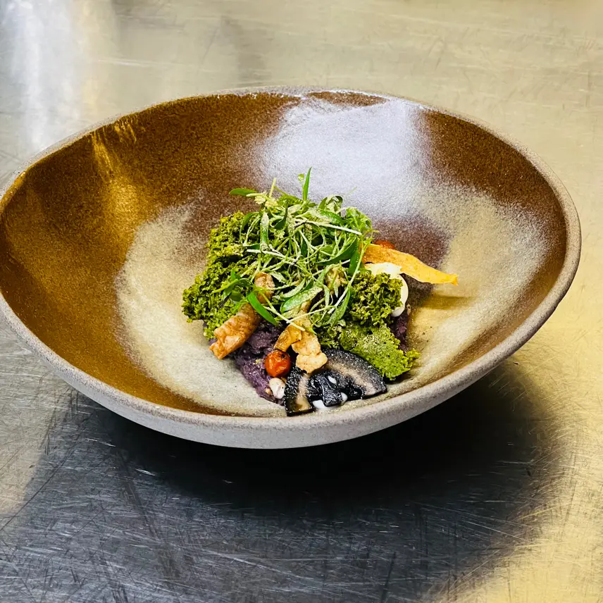creation thumb for Deer tartar, spruce, porcini, black wallnut