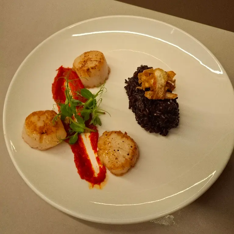 creation thumb for Scallop w/Wild Rice & Crispy Artichoke