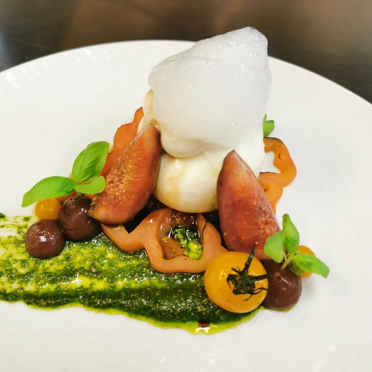 creation thumb for Burrata/Tomato/Fig/Basil