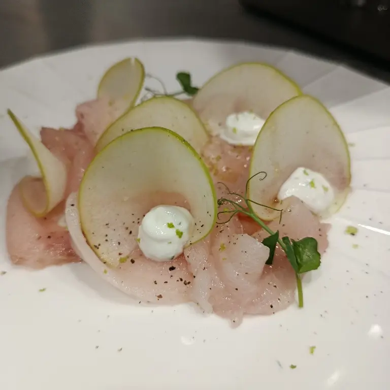 creation thumb for Ricciola sashimi with green apple and Greek yogurt