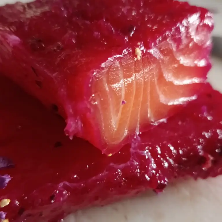 creation thumb for Beetroot and Gin Marinated Salmon