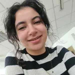 Omayma Aharrouchi