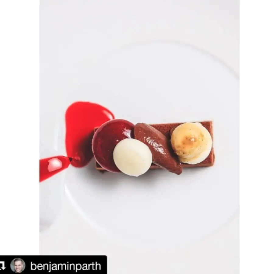 creation thumb for Chocolate, raspberries, banana, lime